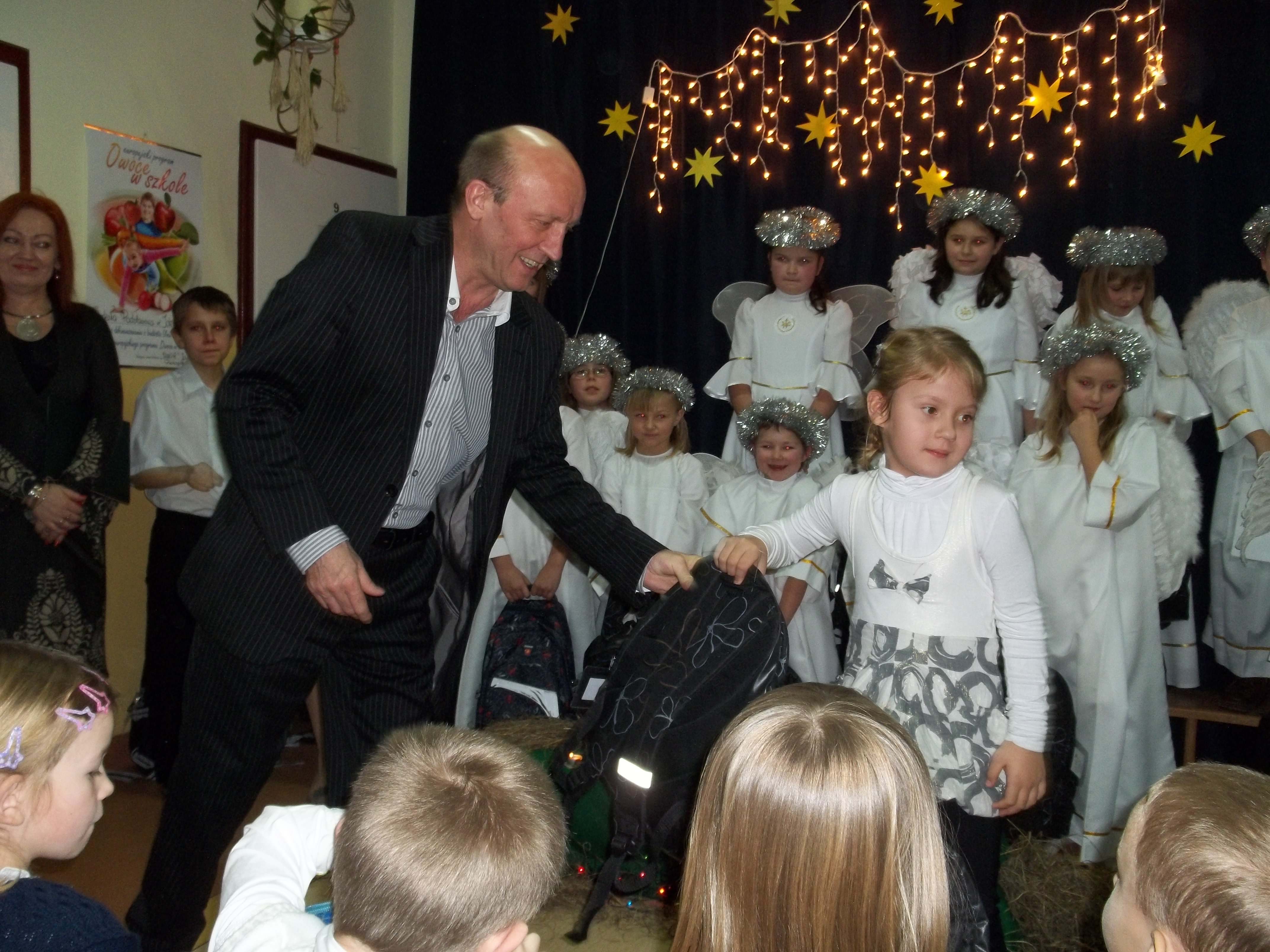 Święta w szkole podstawowej w Idzikowicach